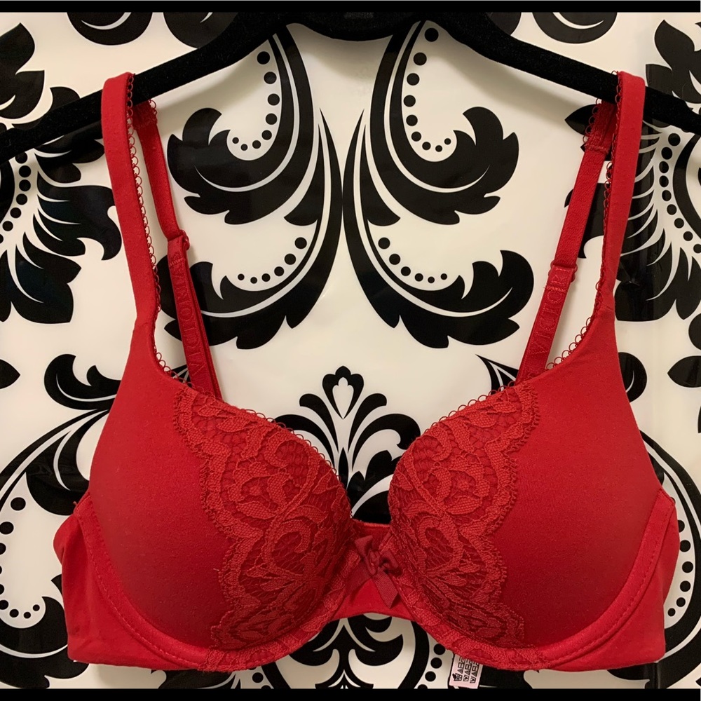 Victoria’s Secret Perfect Shape Push-Up Bra 32B Red